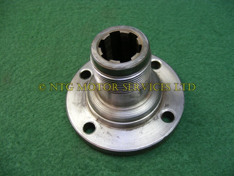 E111 Drive Flange Gear Box Rear (Used)